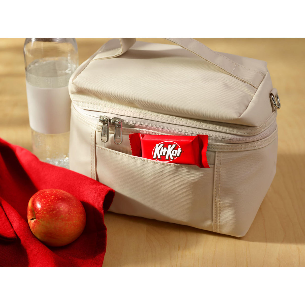 Kit Kat Chocolate Candy HEC07668, 20.1 Ounce – view 4