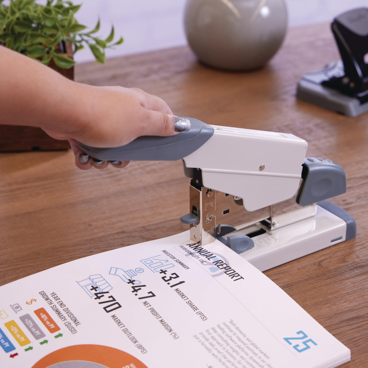 Swingline Stapler S7039002R, Heavy-Duty – view 4