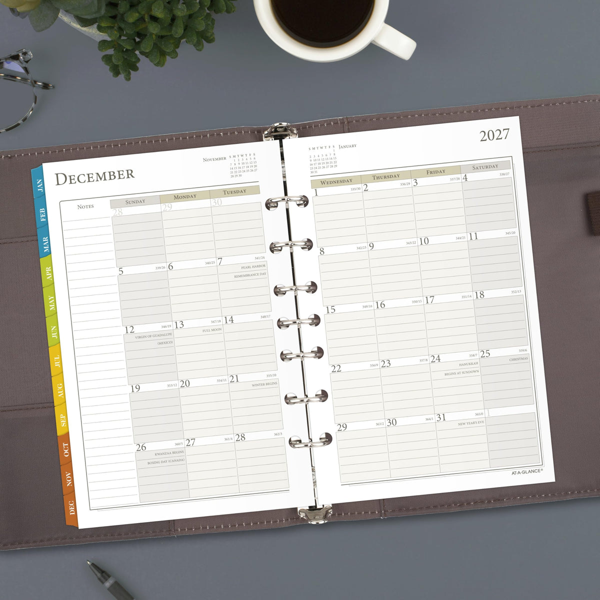 AT-A-GLANCE Planner 281-285Y, 5.5" x 8.5" – view 3