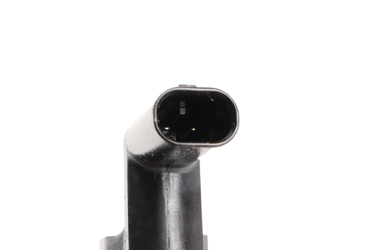 GM GENUINE PARTS Valve 12732244, 2.7 in – view 3