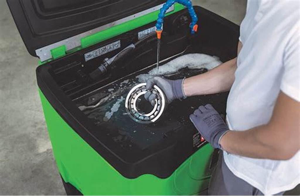 Oil Eater Cleaning Agent AOD5G28801, 640 Fl Oz – view 3
