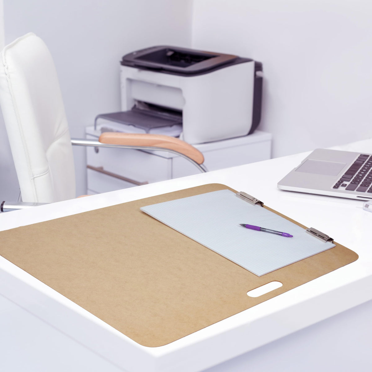 Saunders Clipboard 5607, 26 x 23 in – view 4