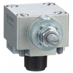 Telemecanique Sensors Control Component ZCKE05 - product photo 1