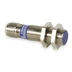 Telemecanique Sensors Control Component XS512B1NAM12 - product photo 1